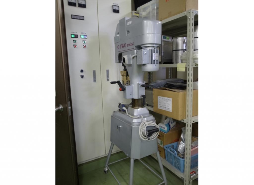E0504 巻き締め機