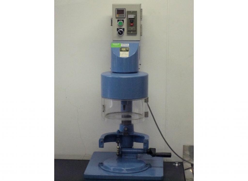 E0510 粉砕機
